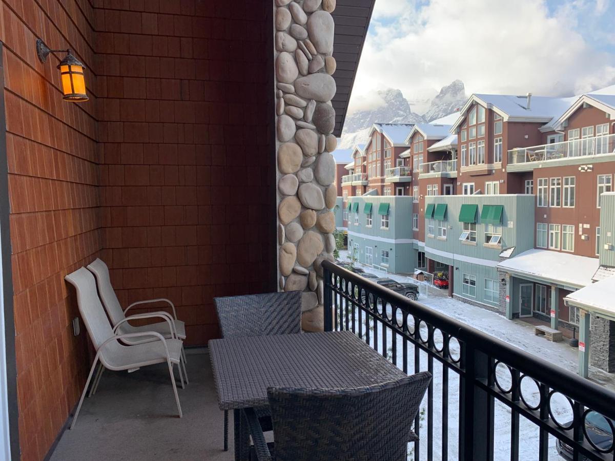 Luxury Two Queen Beds Condo - Grande Rockies Resort Indoor Parking Pool Hot Tub Gym Canmore Dış mekan fotoğraf