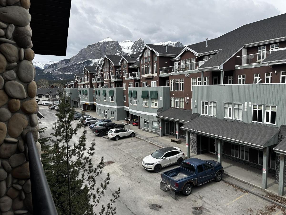 Luxury Two Queen Beds Condo - Grande Rockies Resort Indoor Parking Pool Hot Tub Gym Canmore Dış mekan fotoğraf