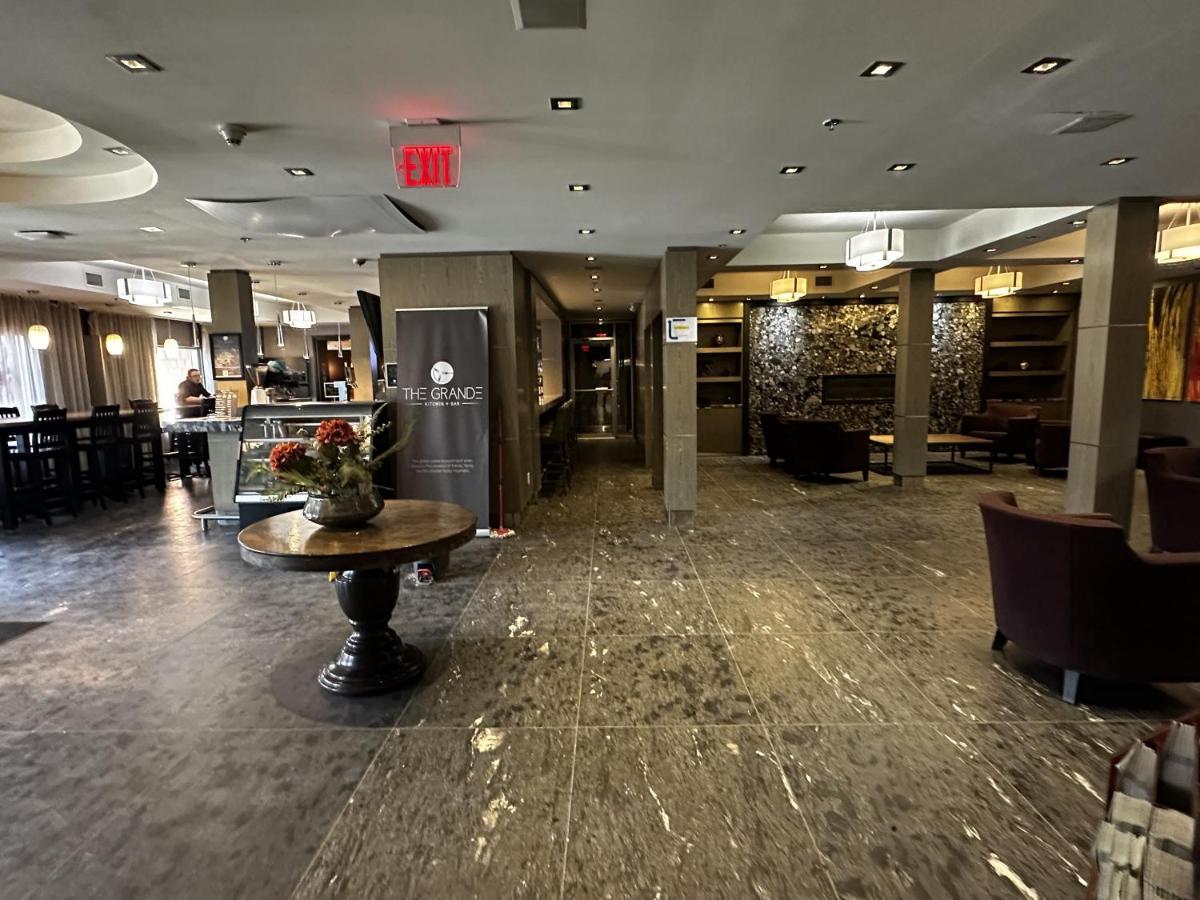 Luxury Two Queen Beds Condo - Grande Rockies Resort Indoor Parking Pool Hot Tub Gym Canmore Dış mekan fotoğraf